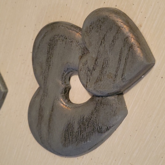 Heart craft adornments - Picture 4 of 4